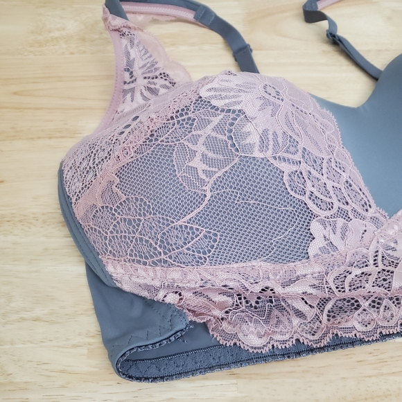 Rhonda Shear Molded Cup Bra with Lace, L - Picture 3 of 7